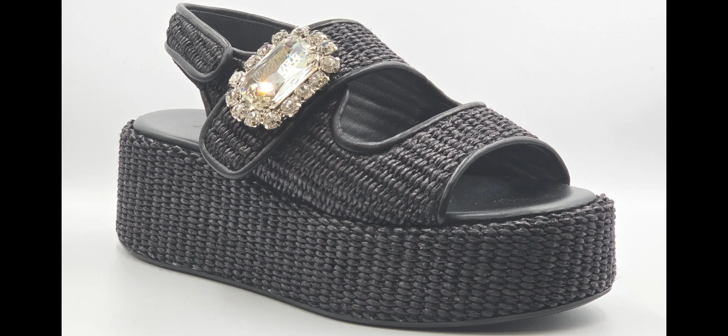 9052 Loriblu Sandals / Black