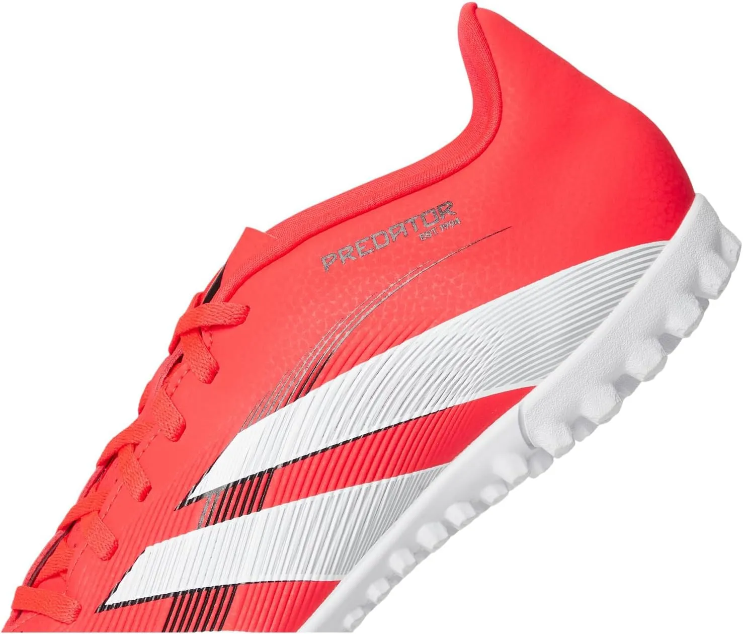 adidas Unisex Club Turf Sneaker