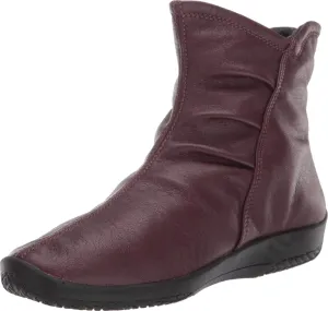 Arcopedico Women's W9 Boot
