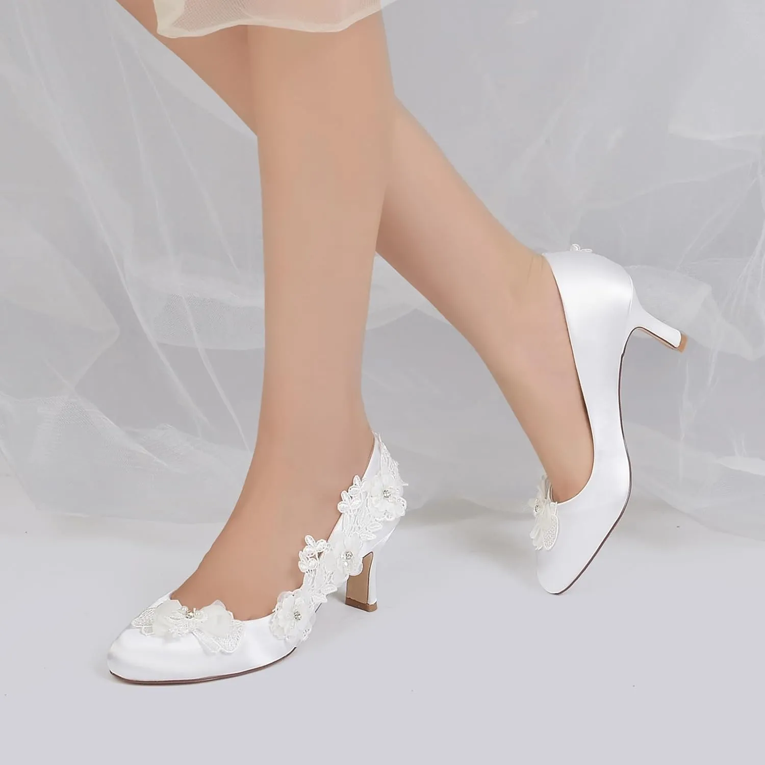 Bridal Shoes for Wedding Lace Women's Pumps Low Heels Satin Round Toe Pumps Shoes Dress Shoes Women Wedding Bridal Work Heels 6Cm