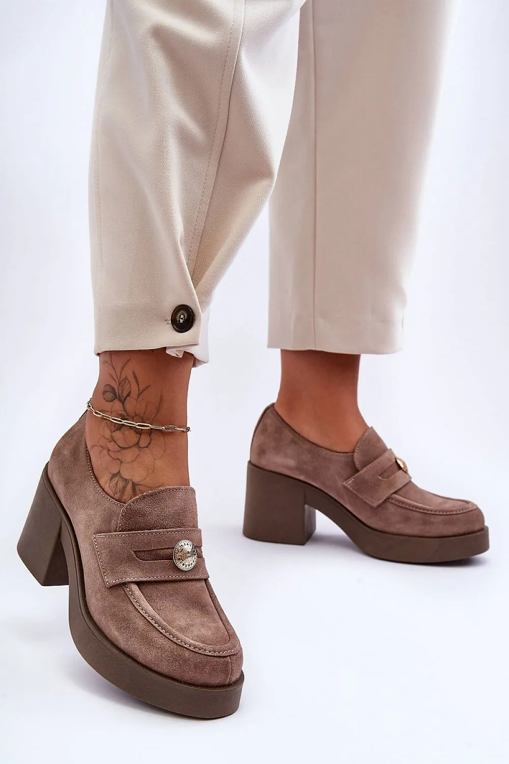 Chic Versatile & Comfortable Heeled Low Shoes