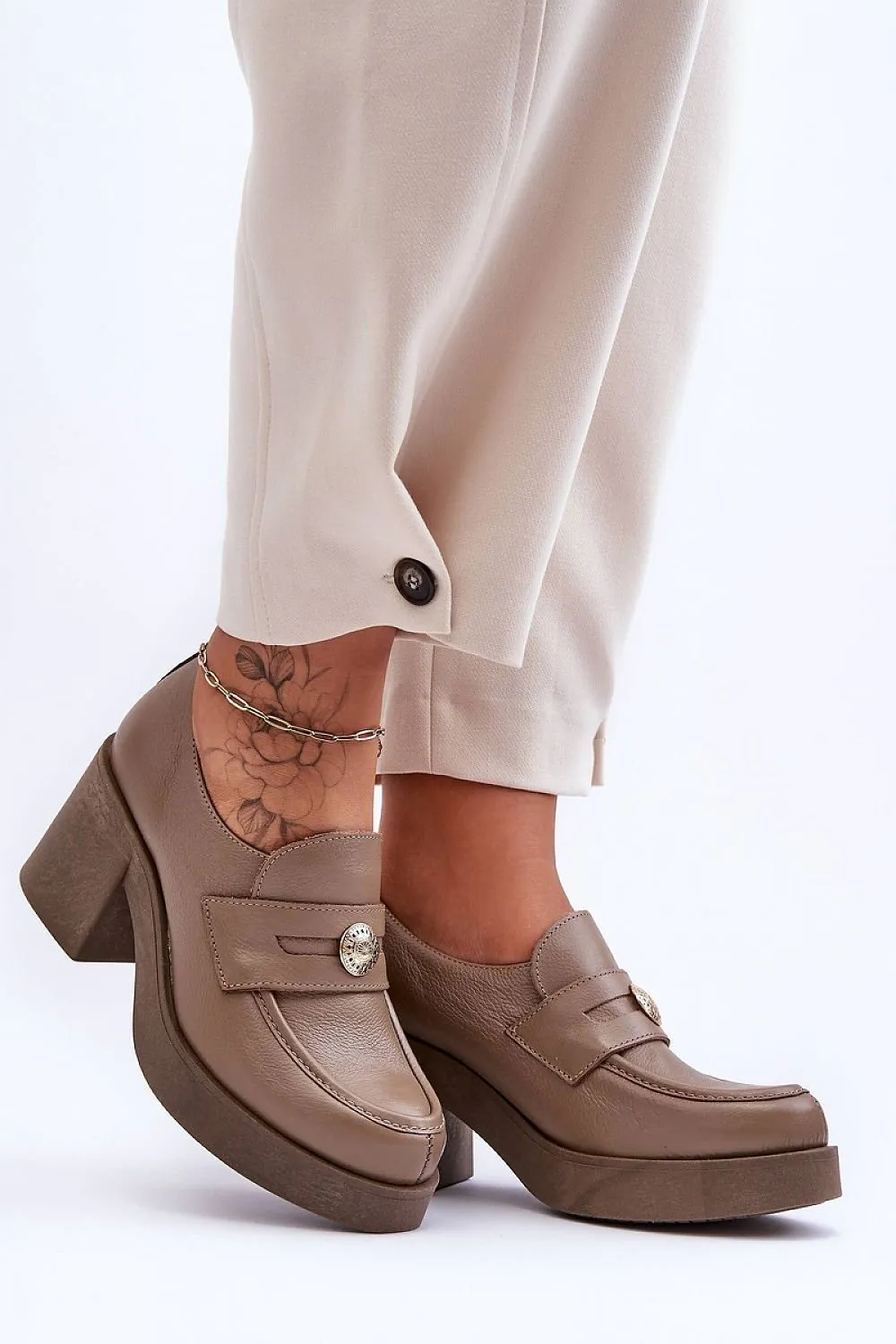 Chic Versatile & Comfortable Heeled Low Shoes