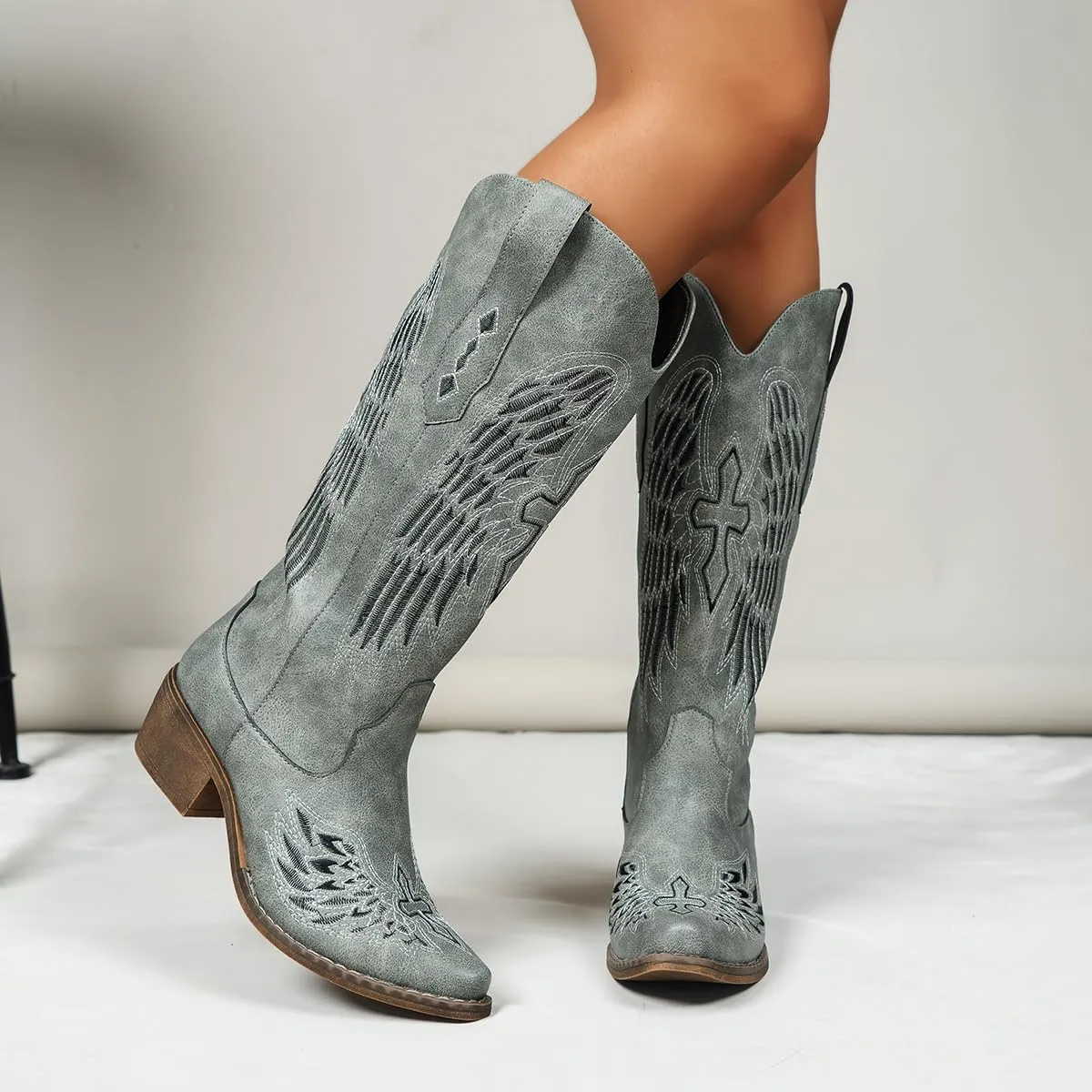 Chic Women's Embroidered Western Cowboy Boots – Angel Wings Design, Slip-On Mid-Calf Boots with Chunky Heel, Vintage Cowgirl Boots for Rodeo, Casual & Party Wear