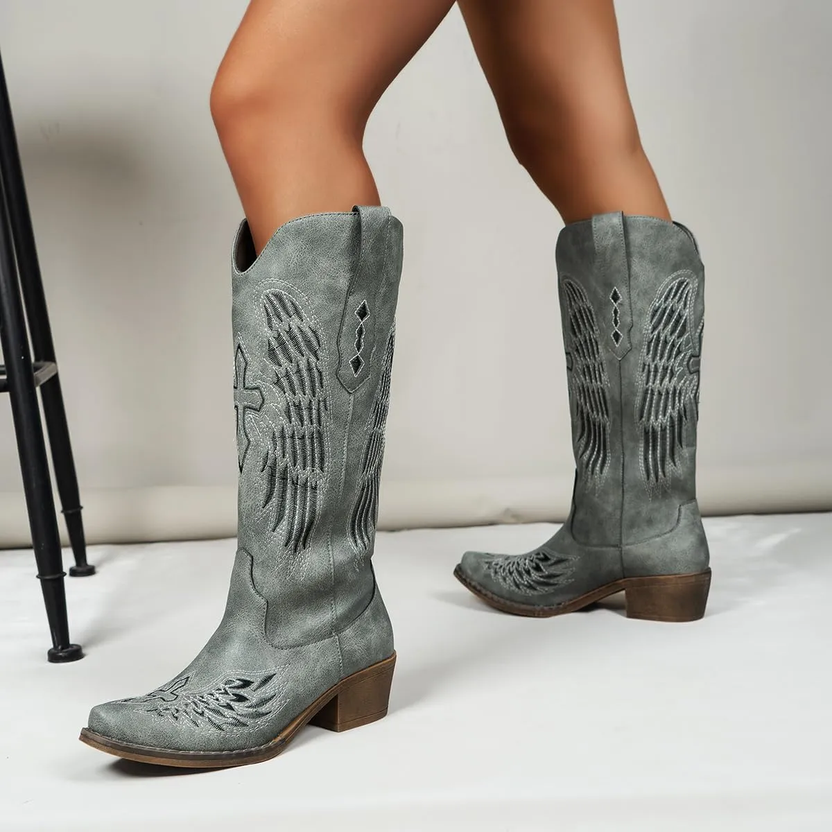 Chic Women's Embroidered Western Cowboy Boots – Angel Wings Design, Slip-On Mid-Calf Boots with Chunky Heel, Vintage Cowgirl Boots for Rodeo, Casual & Party Wear