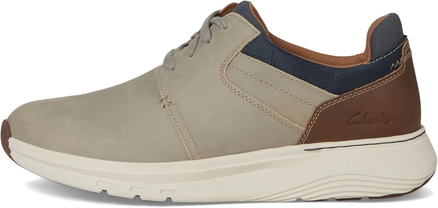 Clarks Men's Motion Trek Plain Toe Sneaker
