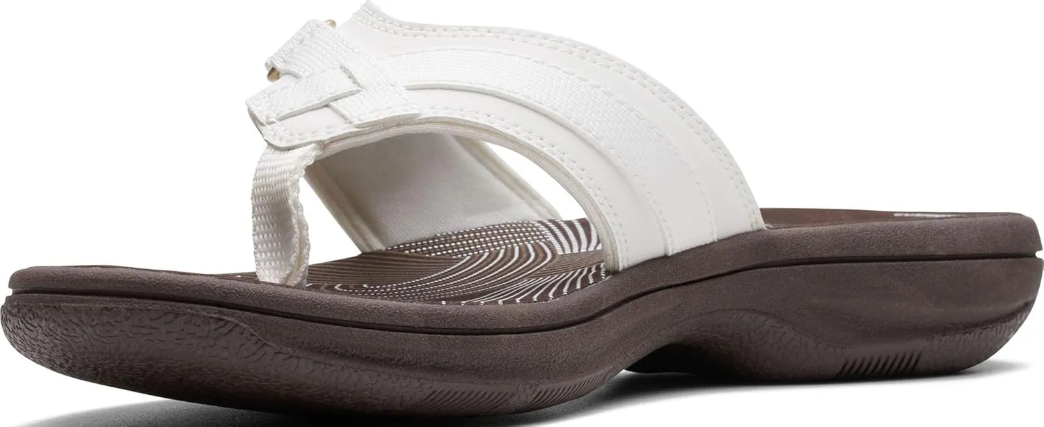 Clarks Womens Breeze Sea Flip-Flop Sandals - Comfortable Flip Flop with Adjustable Hook and Arch Support - Casual Summer Wearing Cloudsteppers for Everyday