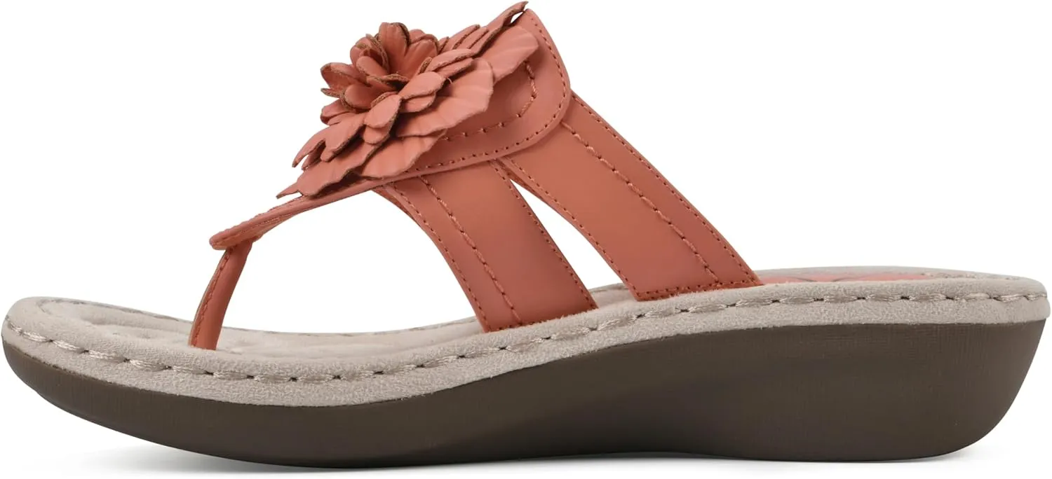 CLIFFS BY WHITE MOUNTAIN Women's Cassia Mini Wedge Flower Flip Flop Sandal
