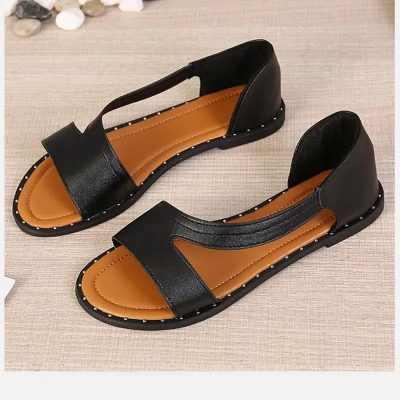 Comfortable sandal with open toe section