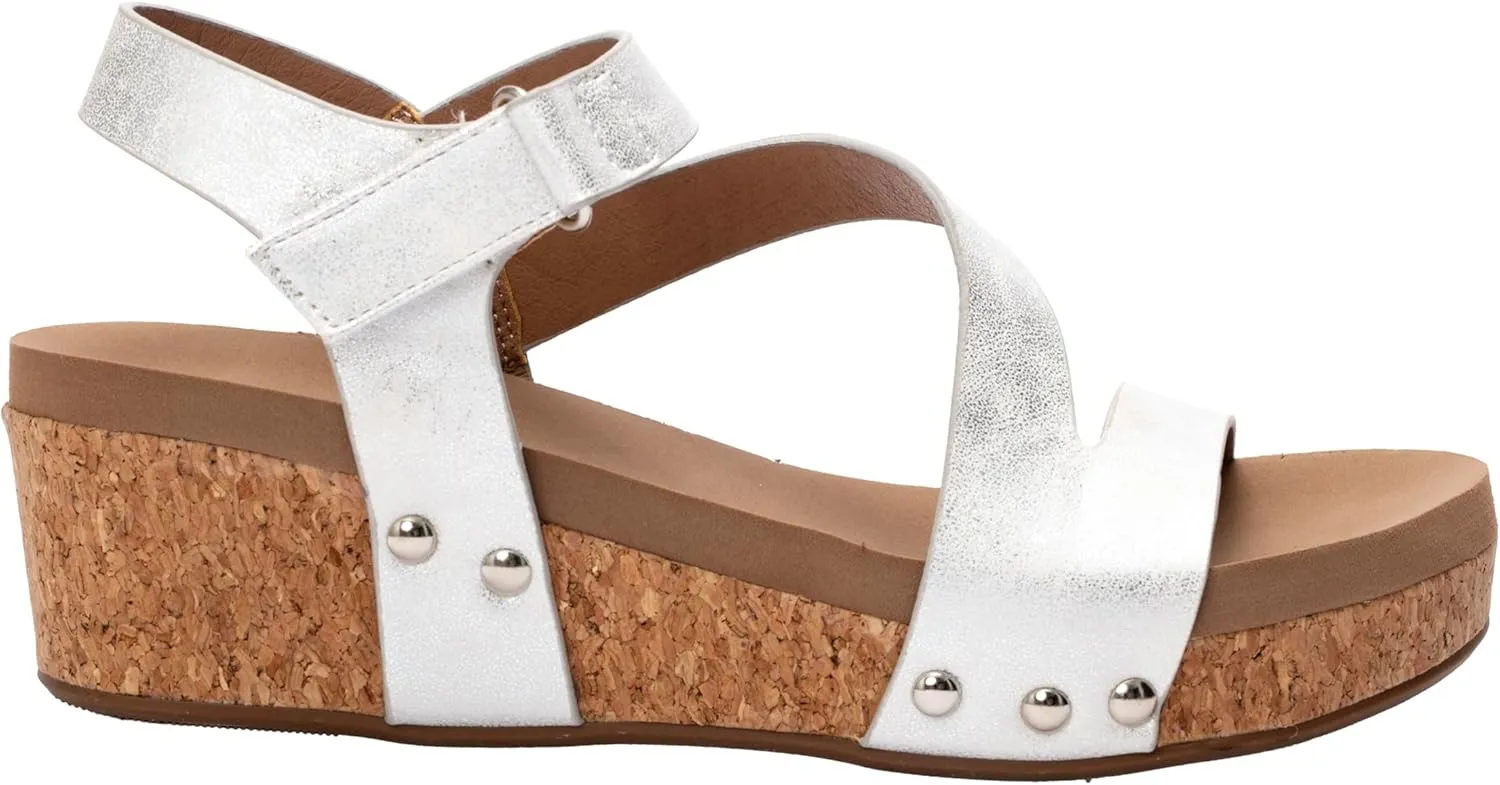 Corkys Footwear Women's Keep It Casual 2in Wedges