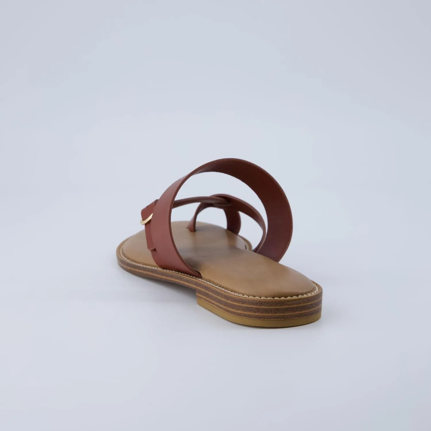 CUSHIONAIRE Laws Women’s Flat Sandal – Faux Leather Slip-On with Toe Loop, Adjustable Buckle & Cushioned Footbed