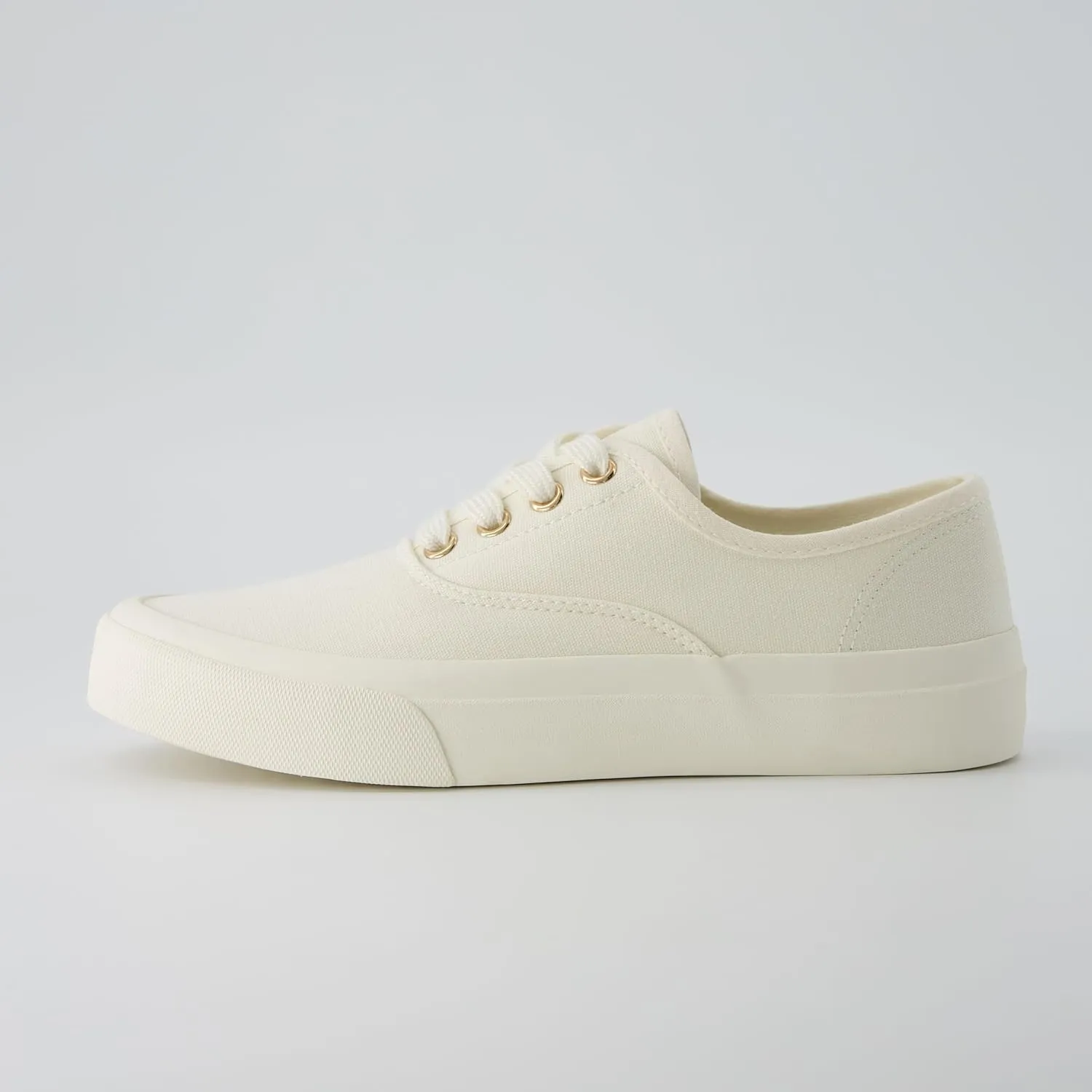 CUSHIONAIRE Women’s Freshman Canvas Lace-Up Sneaker with Memory Foam, Wide Widths Available | Casual Walking Shoes, Lightweight & Comfortable
