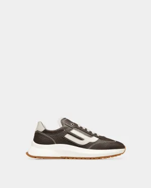 Demyl Leather Sneakers In Army Green & White