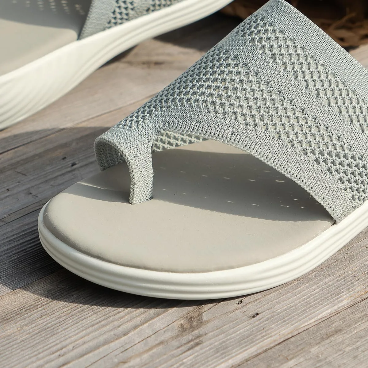 Elegant Womens Beach Flip Flops Summer Breathable Mesh Sandals Hollow Mesh Casual Stylish Comfy Orthopedic Sandals Flats Comfortable Beach Sandals