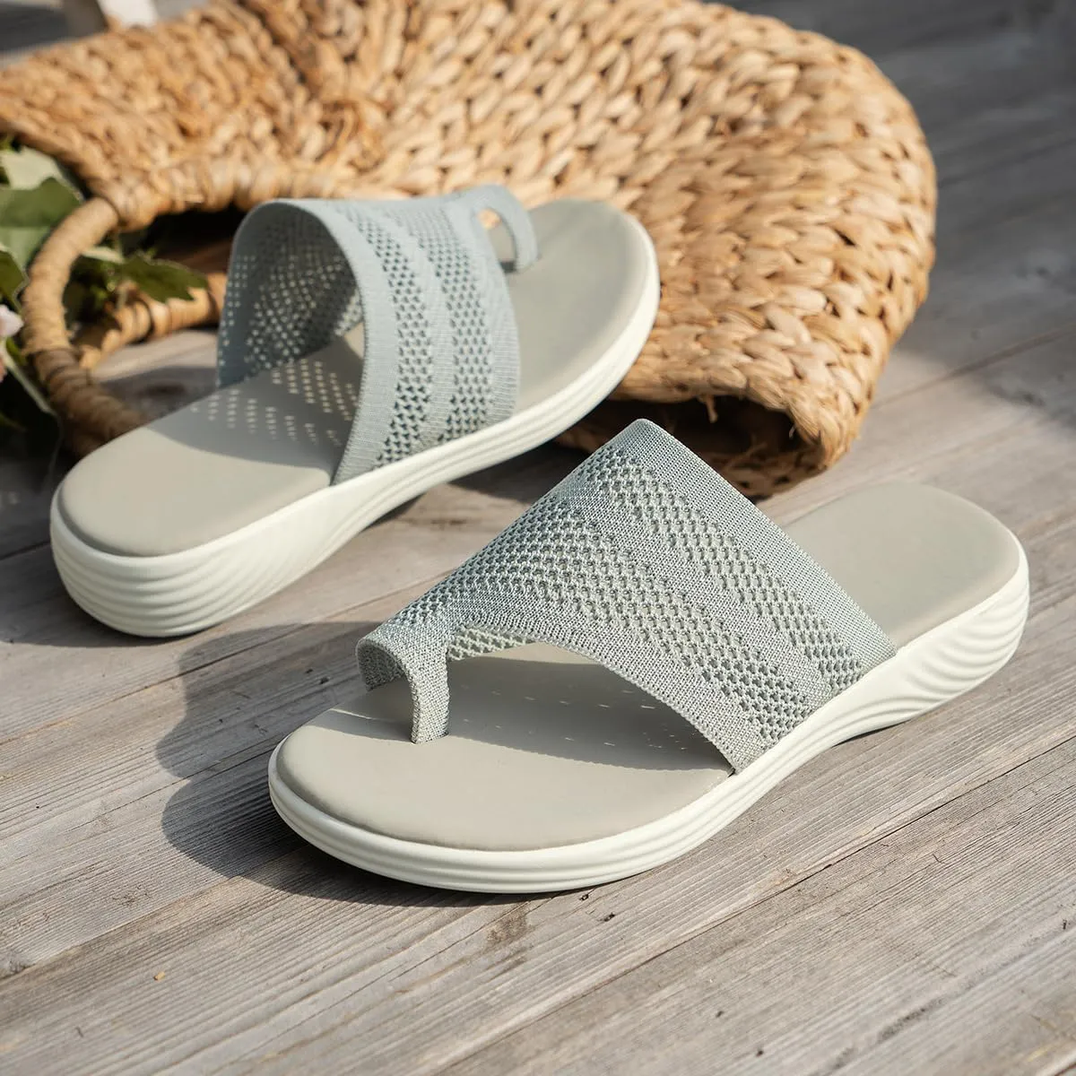 Elegant Womens Beach Flip Flops Summer Breathable Mesh Sandals Hollow Mesh Casual Stylish Comfy Orthopedic Sandals Flats Comfortable Beach Sandals