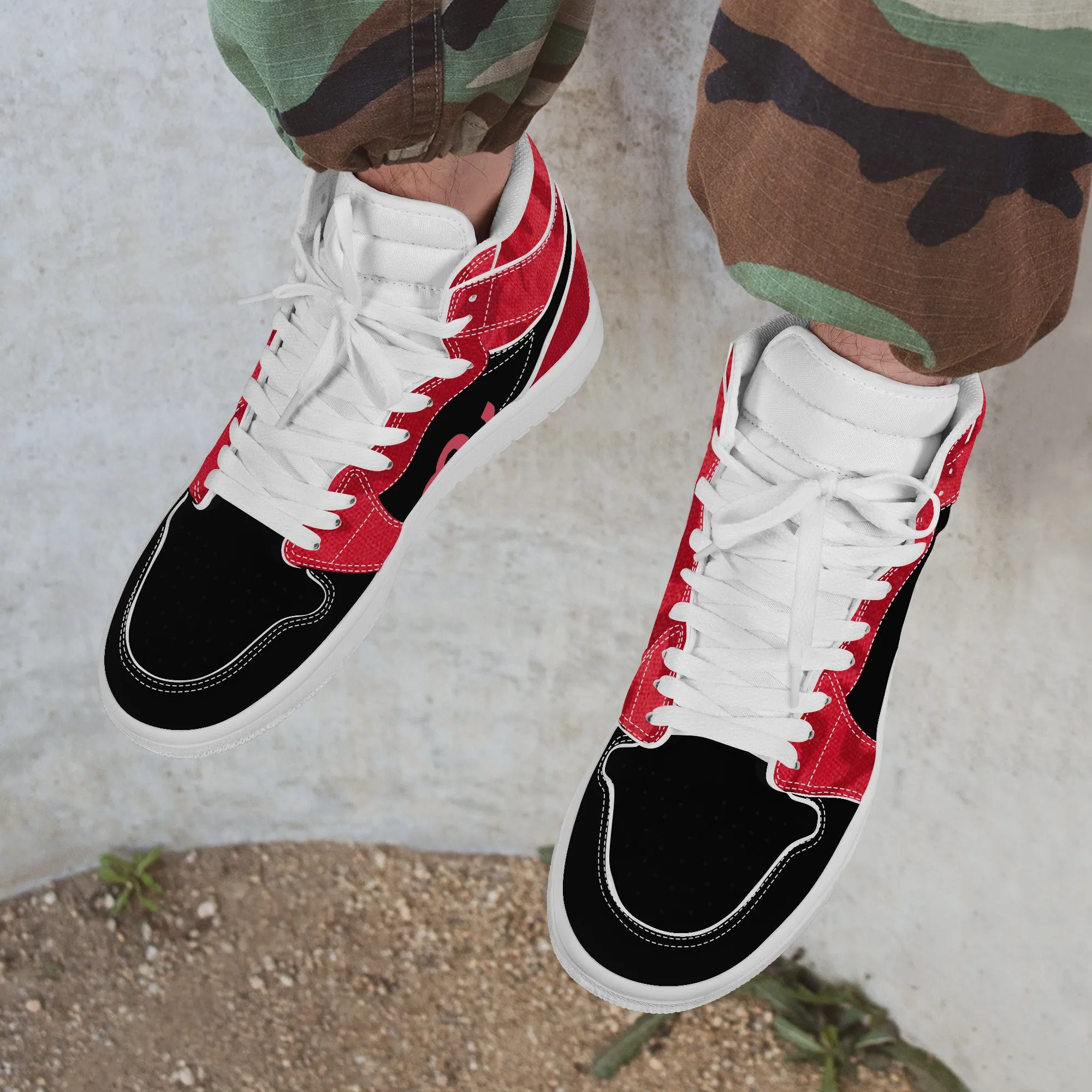 High Synthetic Leather Top Red D17 Fast dispatch Money Sneaker Black Bushae and Shipping updates