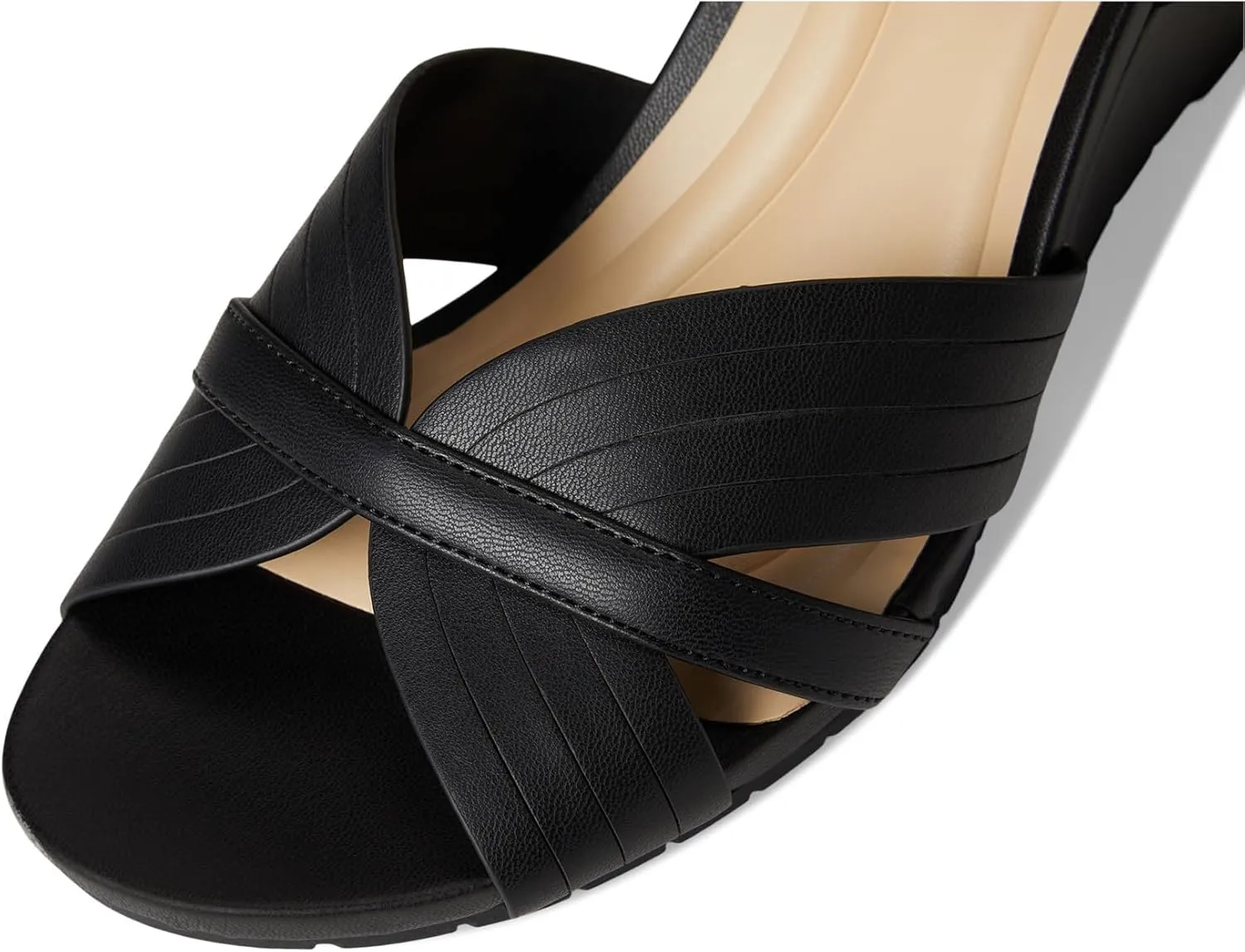 Kenneth Cole REACTION Women's Gomi Wedge Sandal