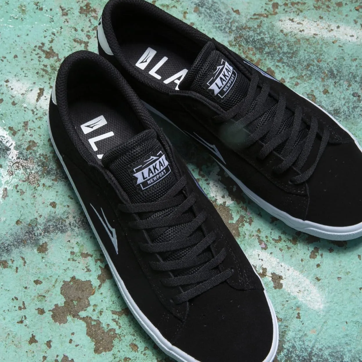Lakai Men’s Newport Low-Top Skateboarding Shoe