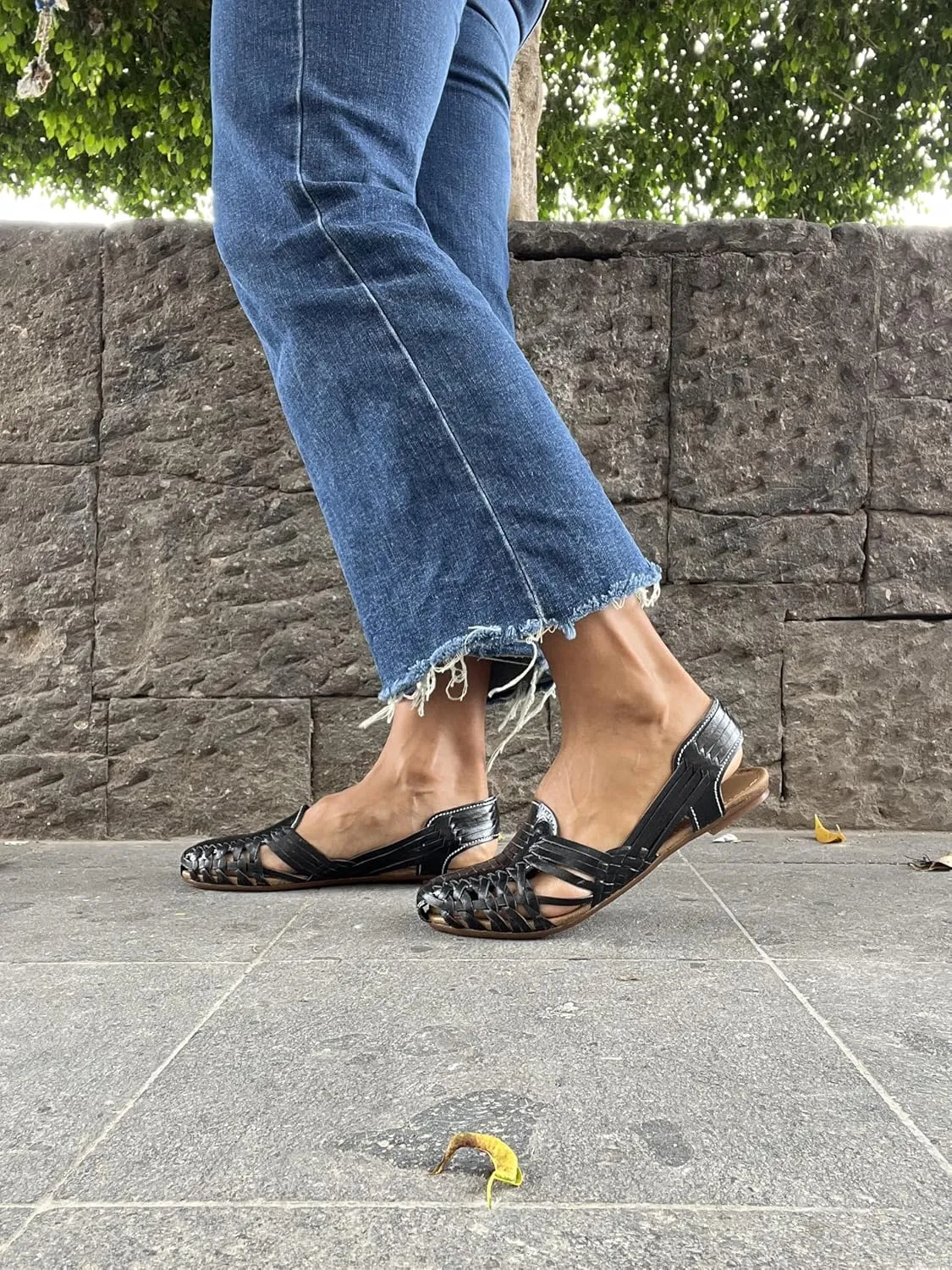 Macarena Collection Sandals women Huarache Sandal Colorful Leather Mexican Style Color Black 078
