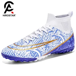 Man's Breathable Soccer Shoes