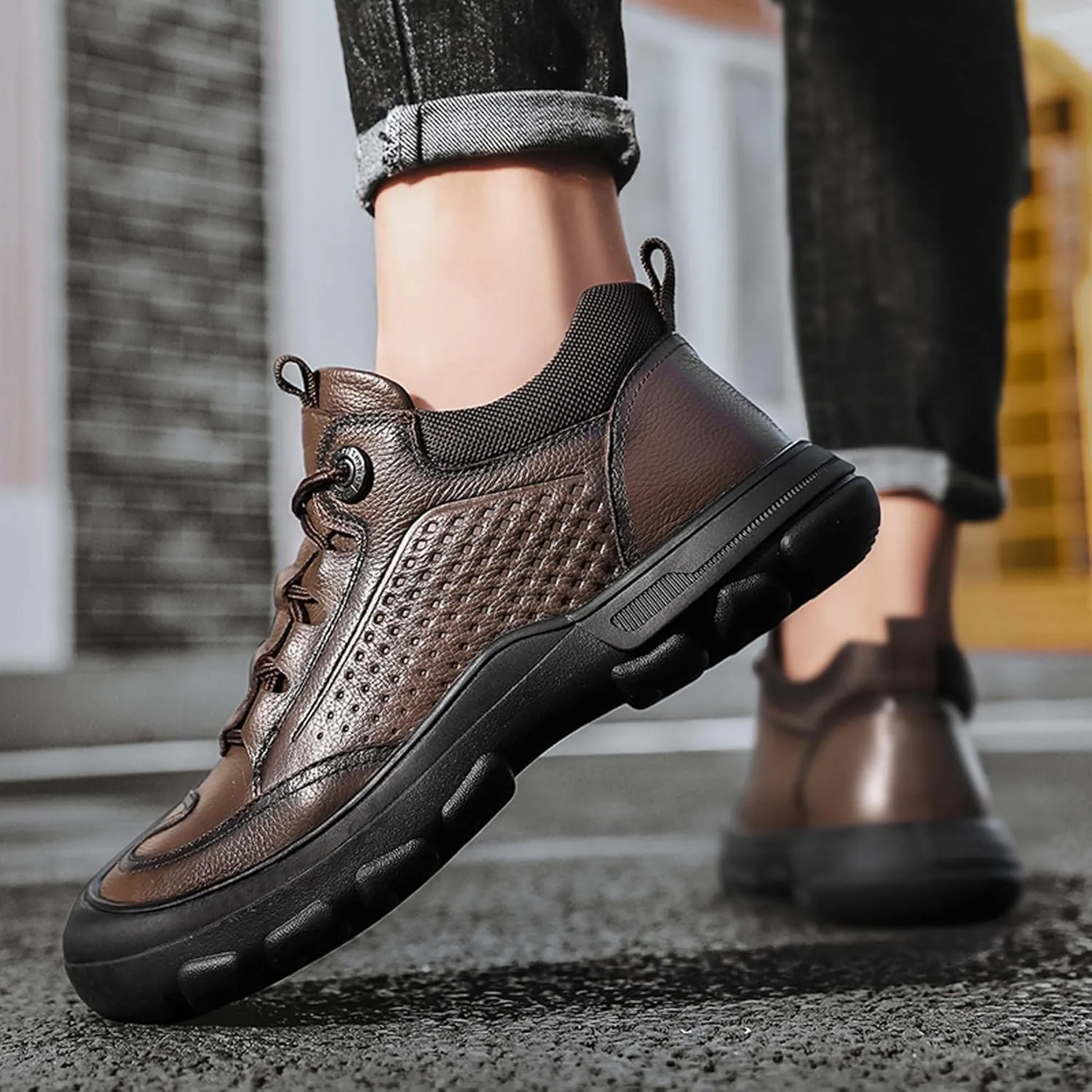 Men's Walking Shoes Outdoor Non-slip Climbing Shoes Cowhide Waterproof Cross-country Travel Shoes Fashion Lace-up Casual Sneakers Classic Business Office Shoes