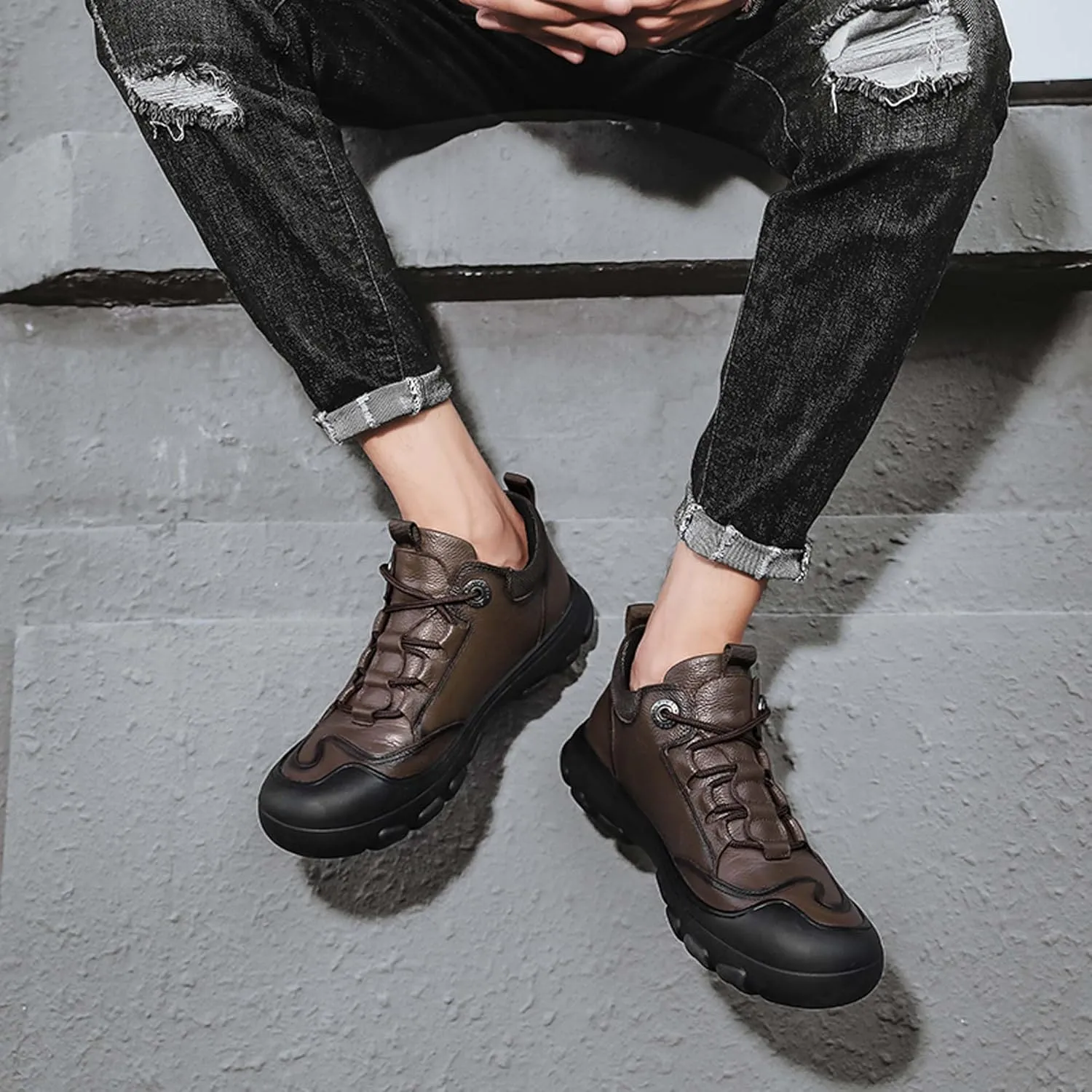 Men's Walking Shoes Outdoor Non-slip Climbing Shoes Cowhide Waterproof Cross-country Travel Shoes Fashion Lace-up Casual Sneakers Classic Business Office Shoes