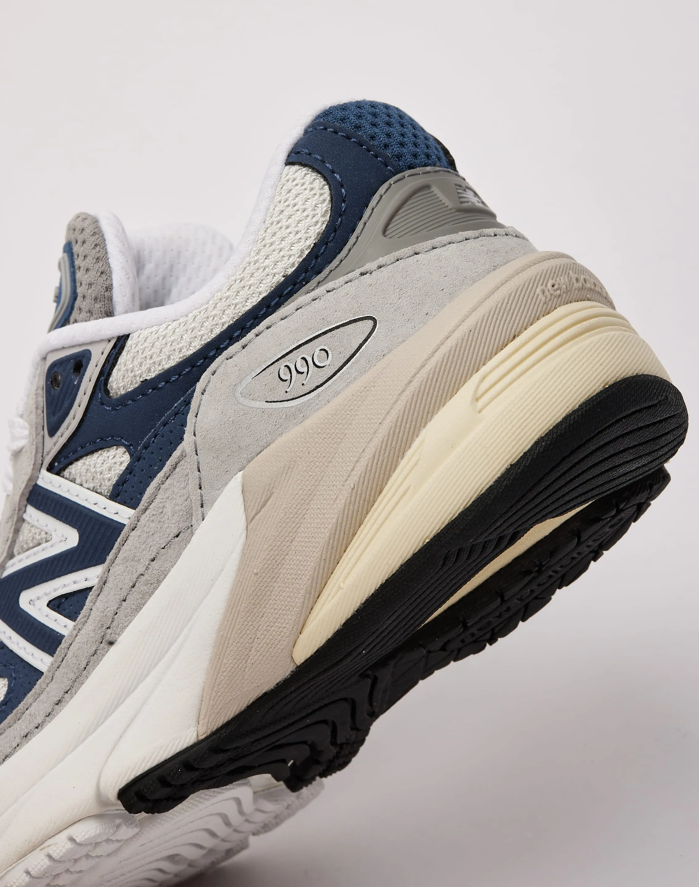 New Balance 990v6 Pre-School