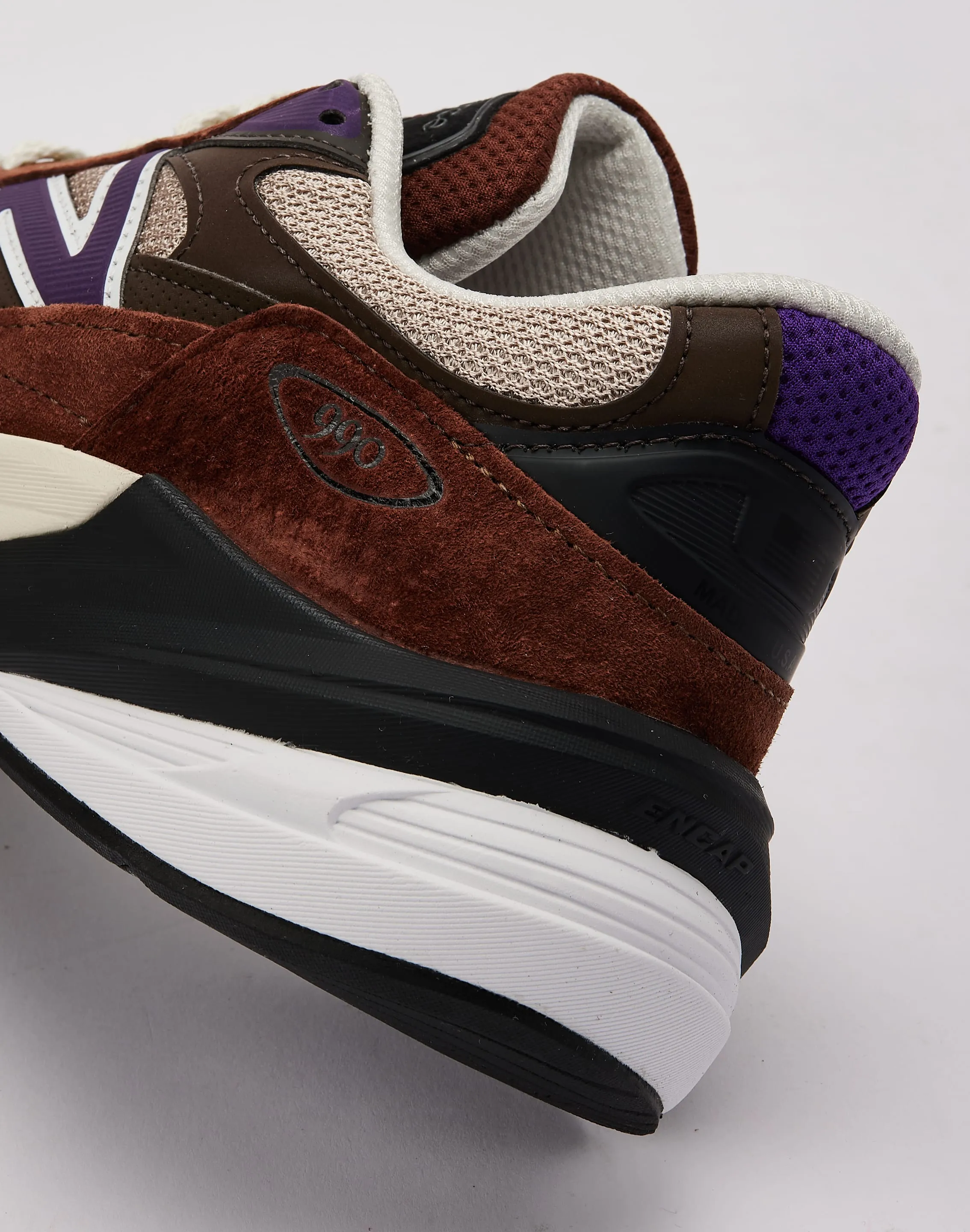 New Balance MADE In USA 990v6
