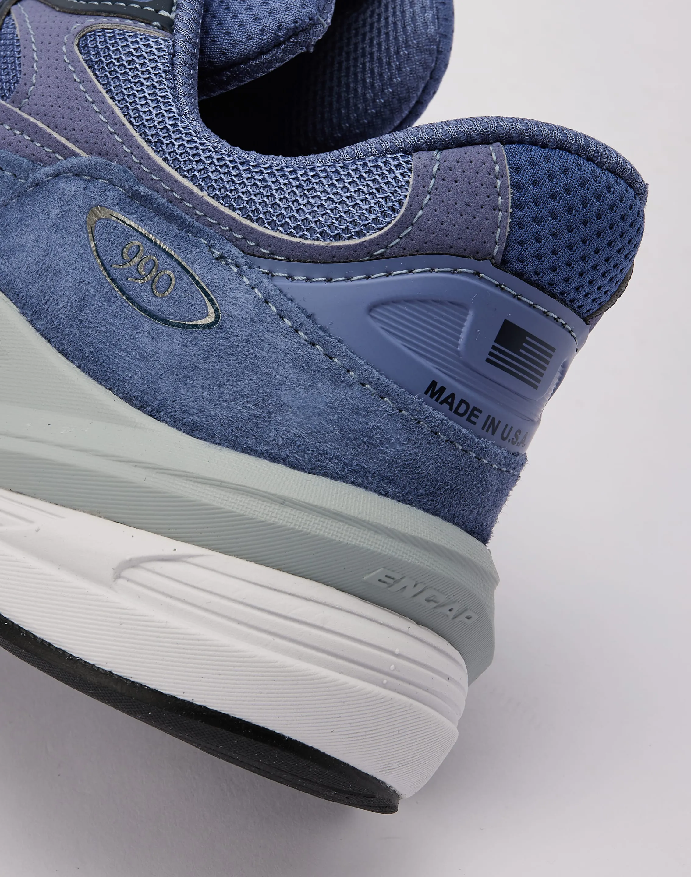 New Balance MADE in USA 990V6