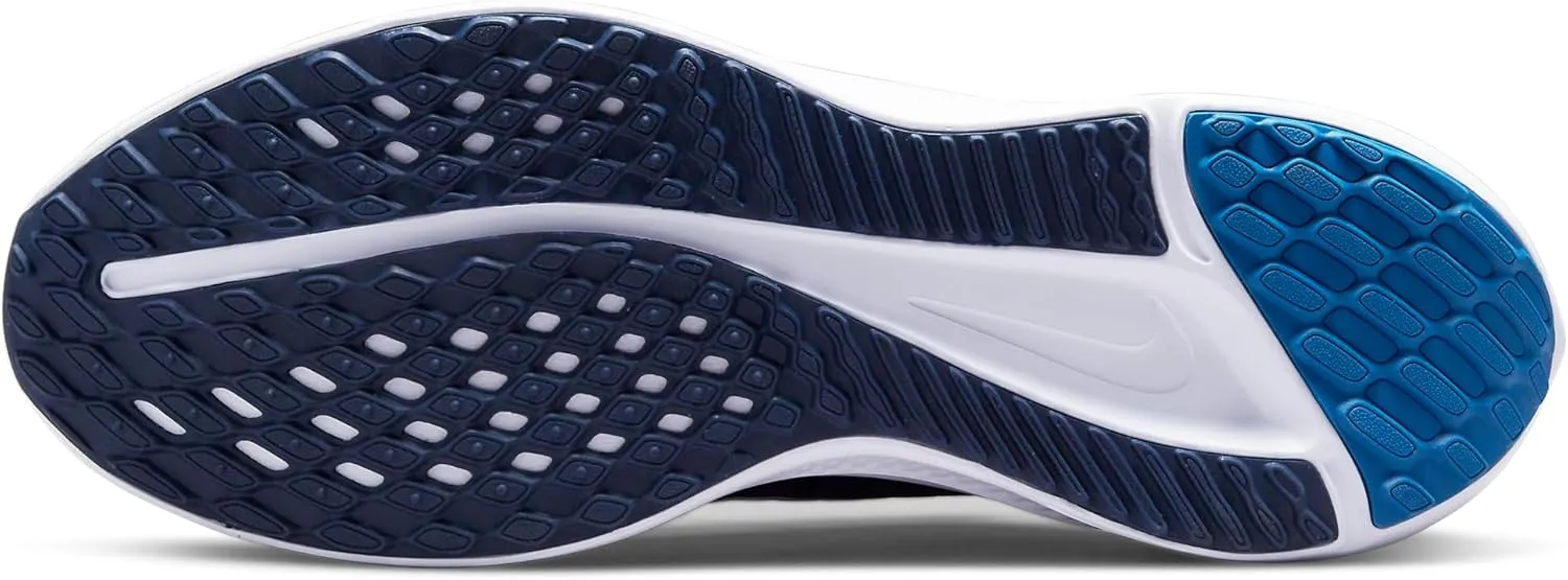 NIKE Men's Sneaker