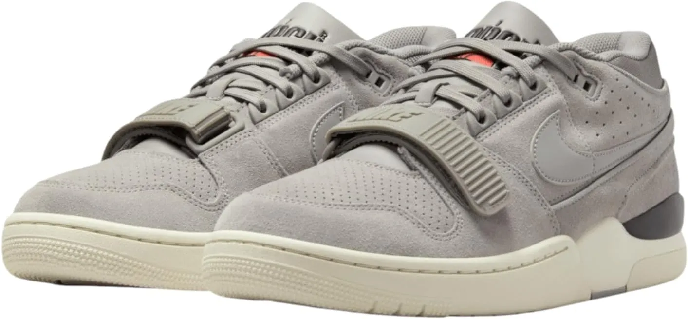 Nike Men's Sneaker
