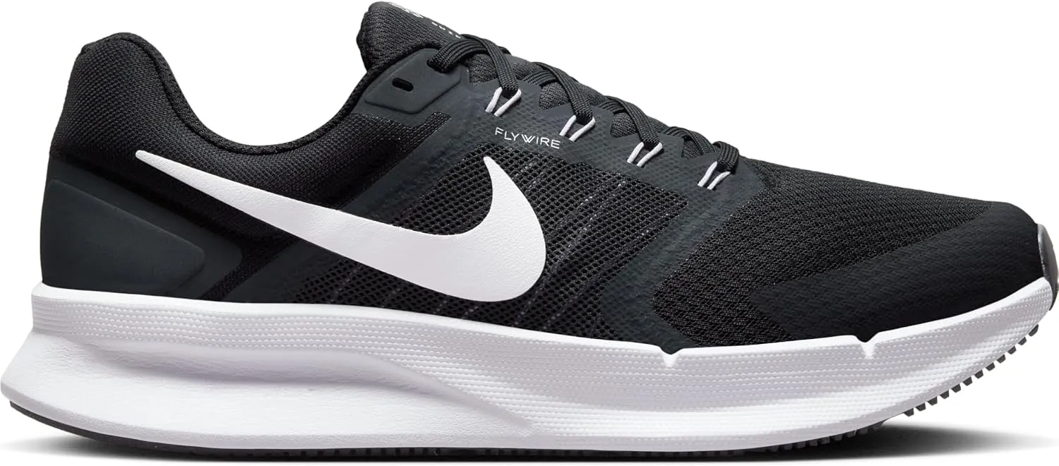 NIKE Men's Sneaker