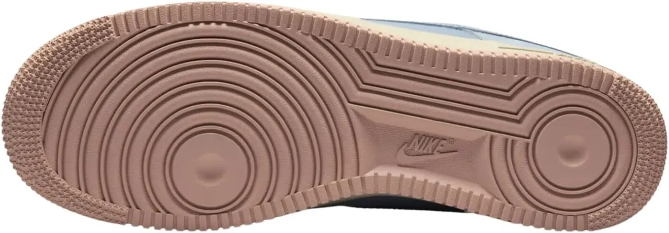 Nike Men's Sneaker