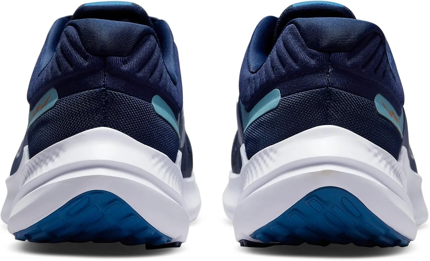 NIKE Men's Sneaker