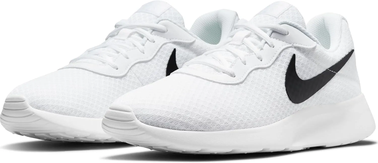 Nike Men's Tanjun Sneaker