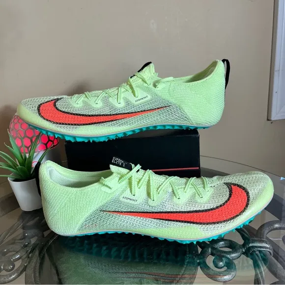 Nike Track Spikes Zoom‎ Superfly Elite 2 ‘Barely Volt’ CD4382-700 Men’s Size 14