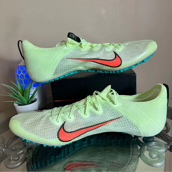 Nike Track Spikes Zoom‎ Superfly Elite 2 ‘Barely Volt’ CD4382-700 Men’s Size 14