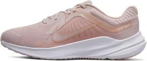NIKE Women's Quest Sneaker
