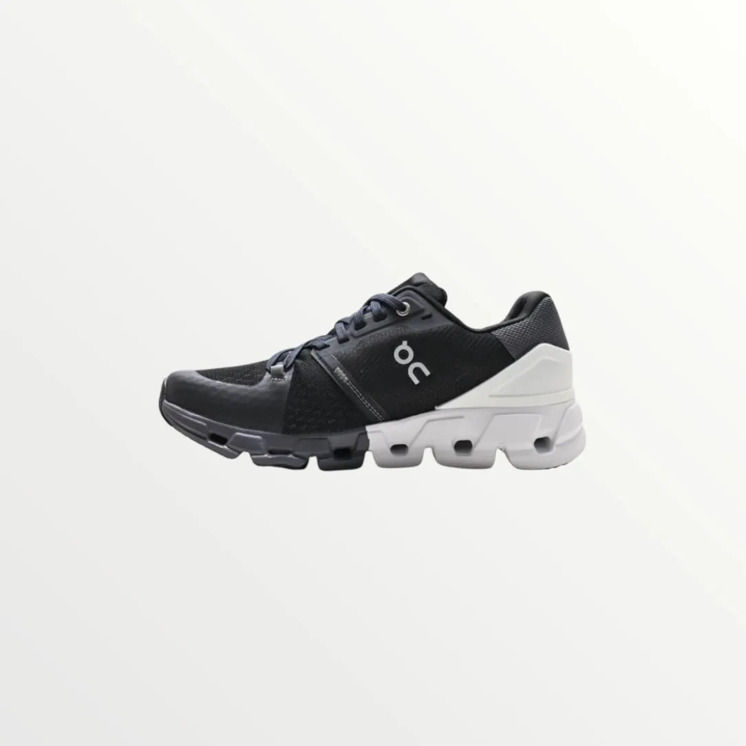on running cloud black white sneaker