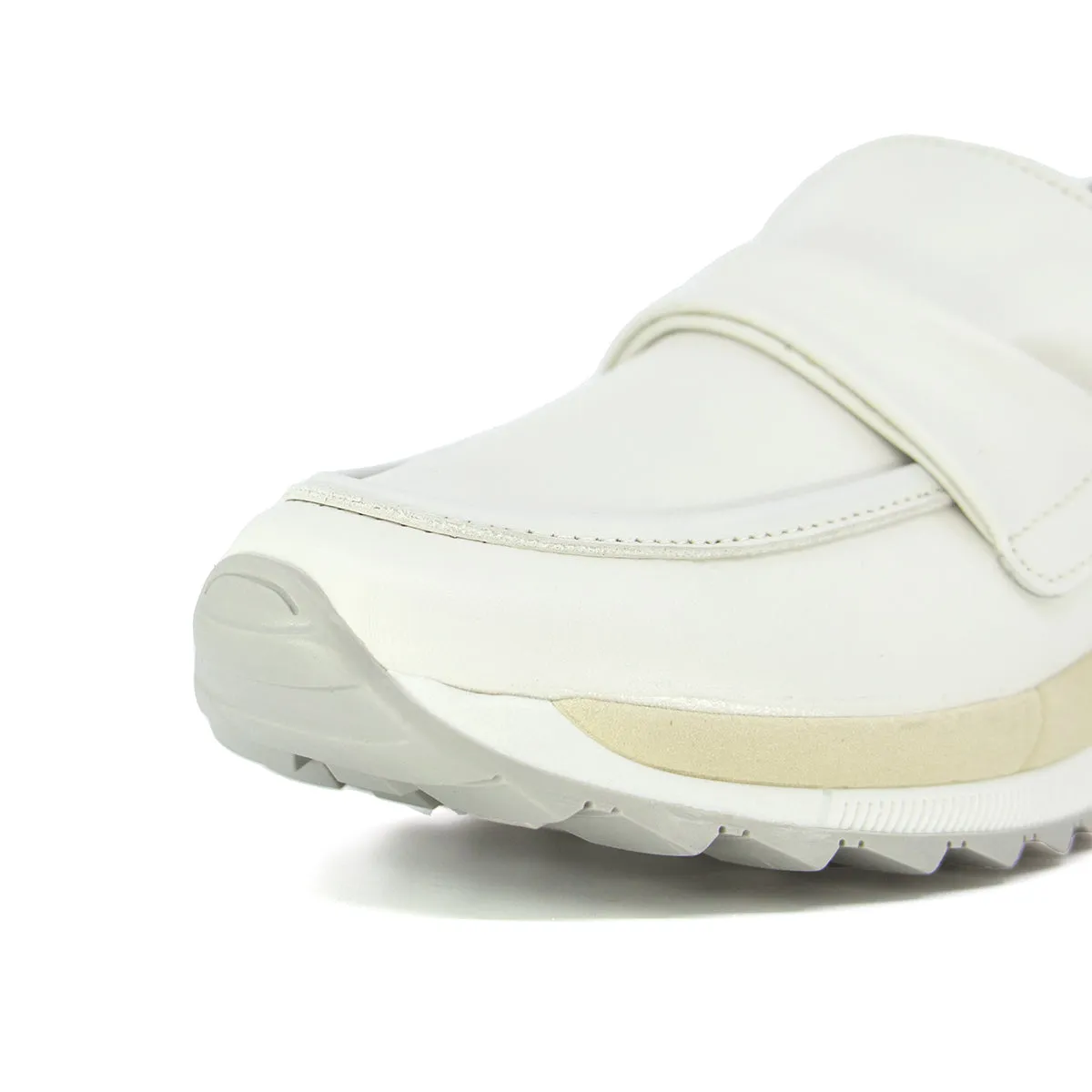 Roy Grey Soft Walking Sneaker