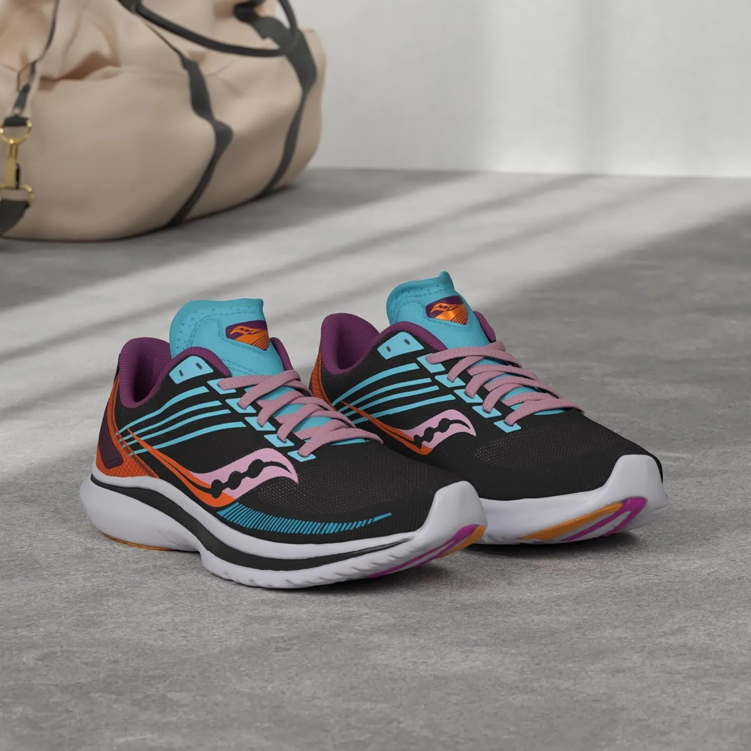 Saucony Women's Kinvara 12 Running Shoe