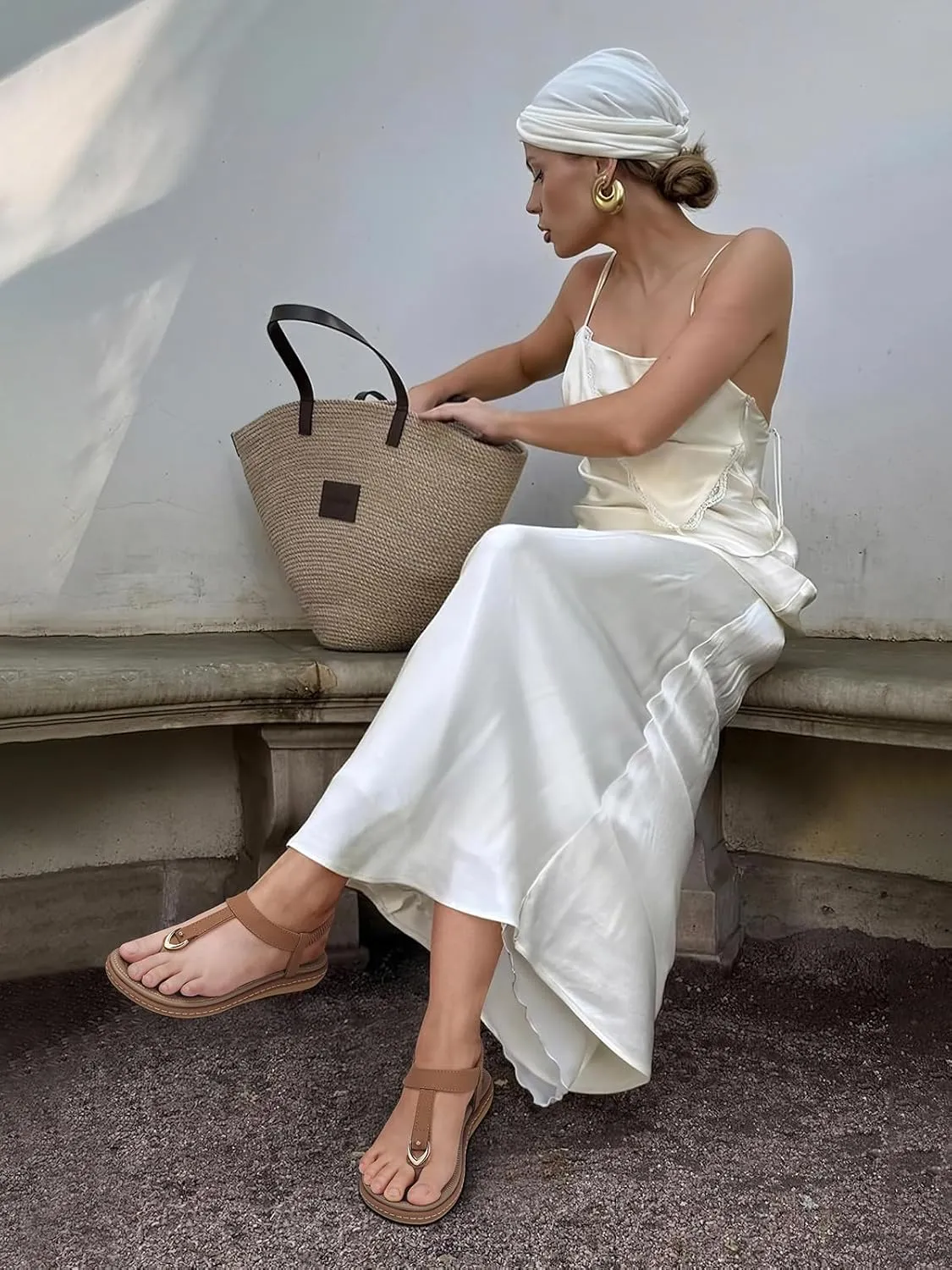 SHIBEVER Womens Sandals Summer Flat: Dressy Casual T-Strap Flip Flop Thong Flats Sandals - Comfortable Walking