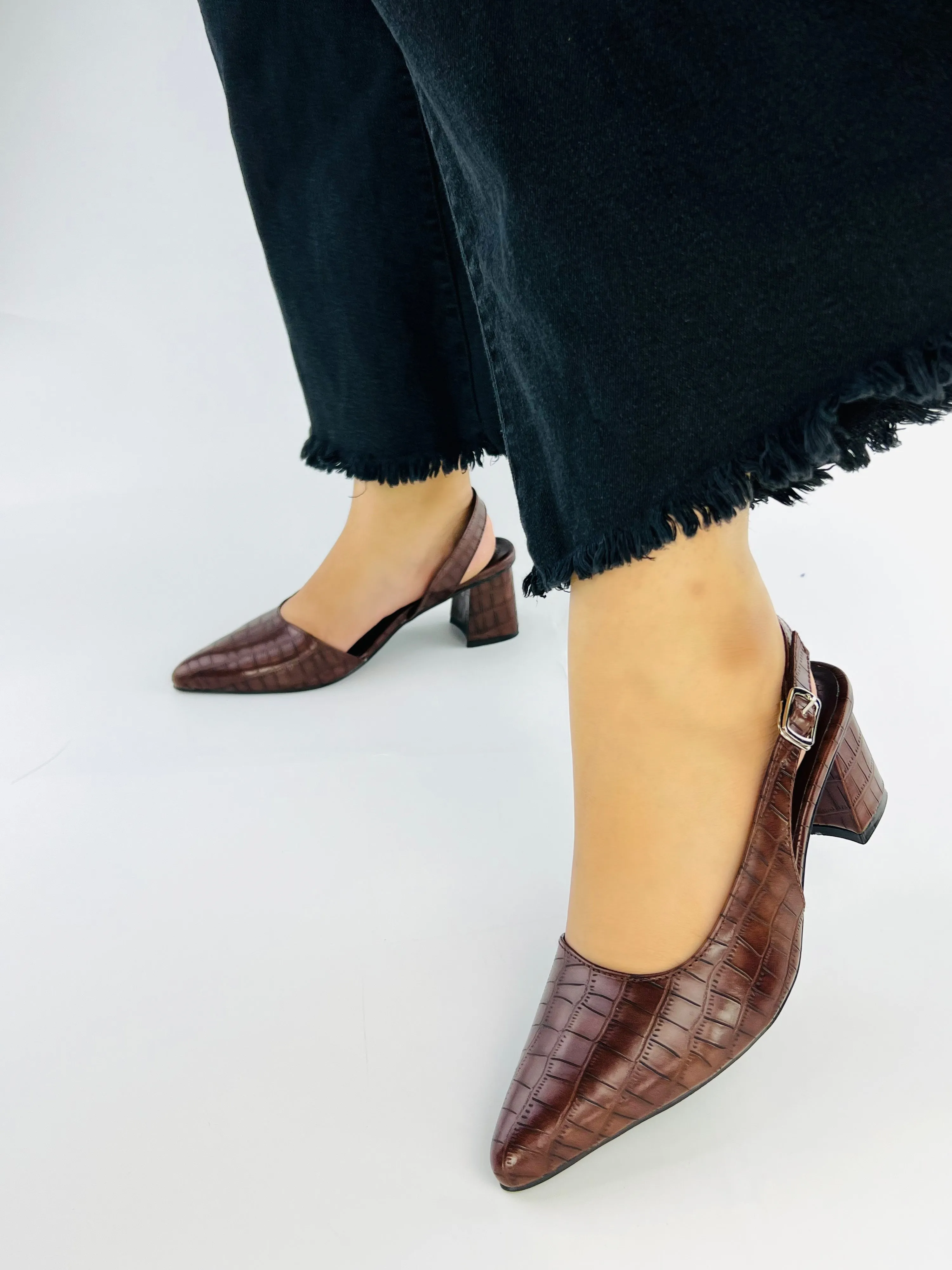 Spunkz Wood Embossed Croc Pattern Slingback Block Heel 12001