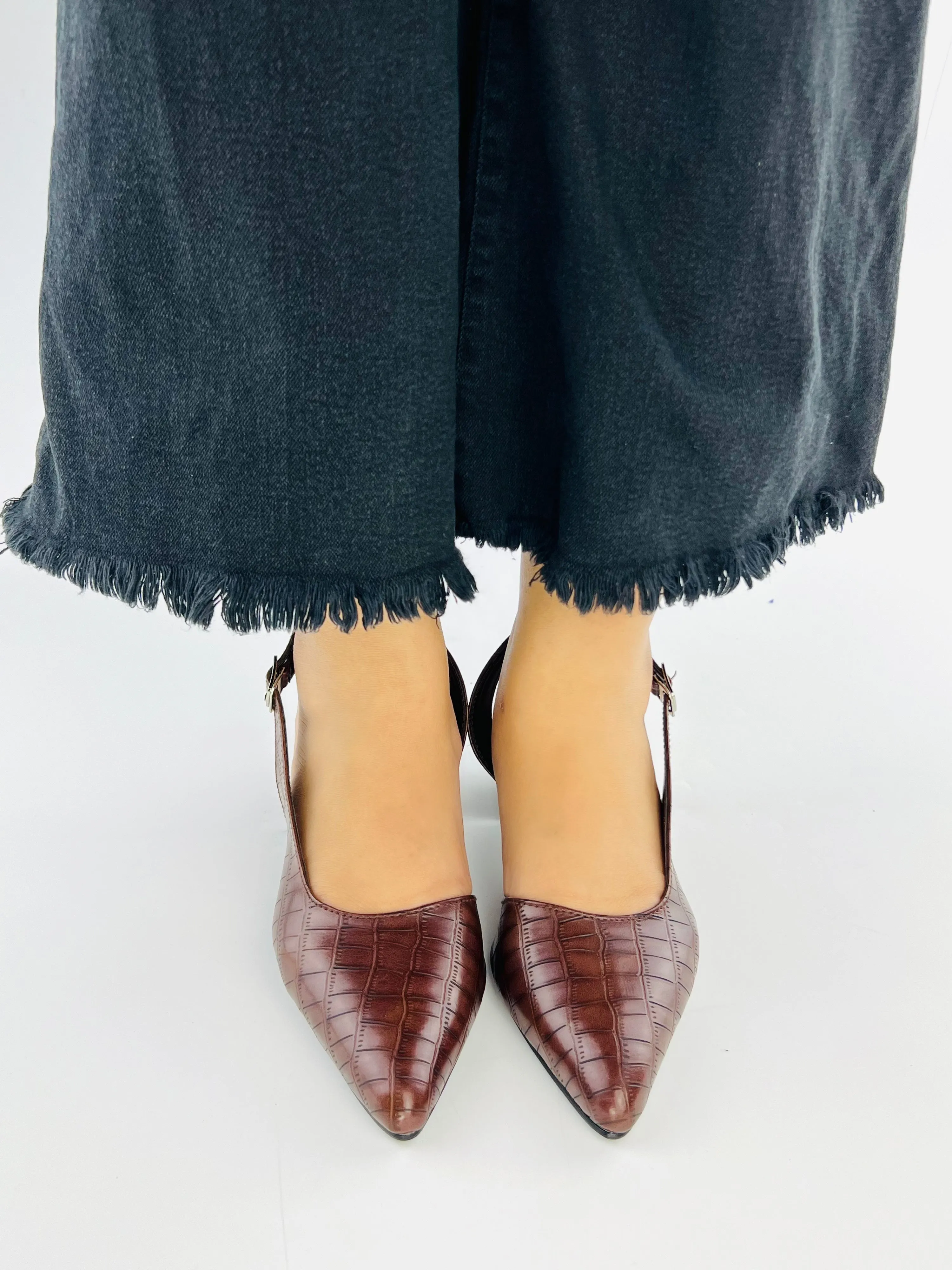 Spunkz Wood Embossed Croc Pattern Slingback Block Heel 12001