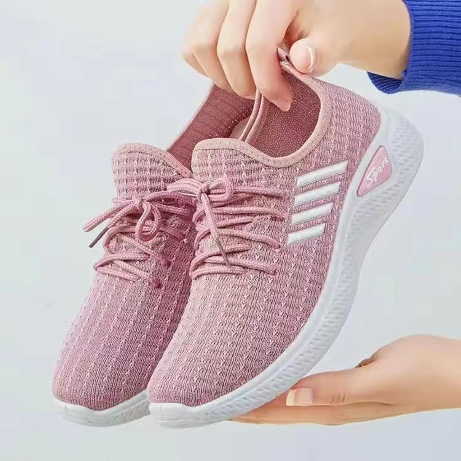 Summer Comfortable and Breathable Soft Sole Sports Leisure Shoes Square Dance Fitness Walking Running Travel Shoes