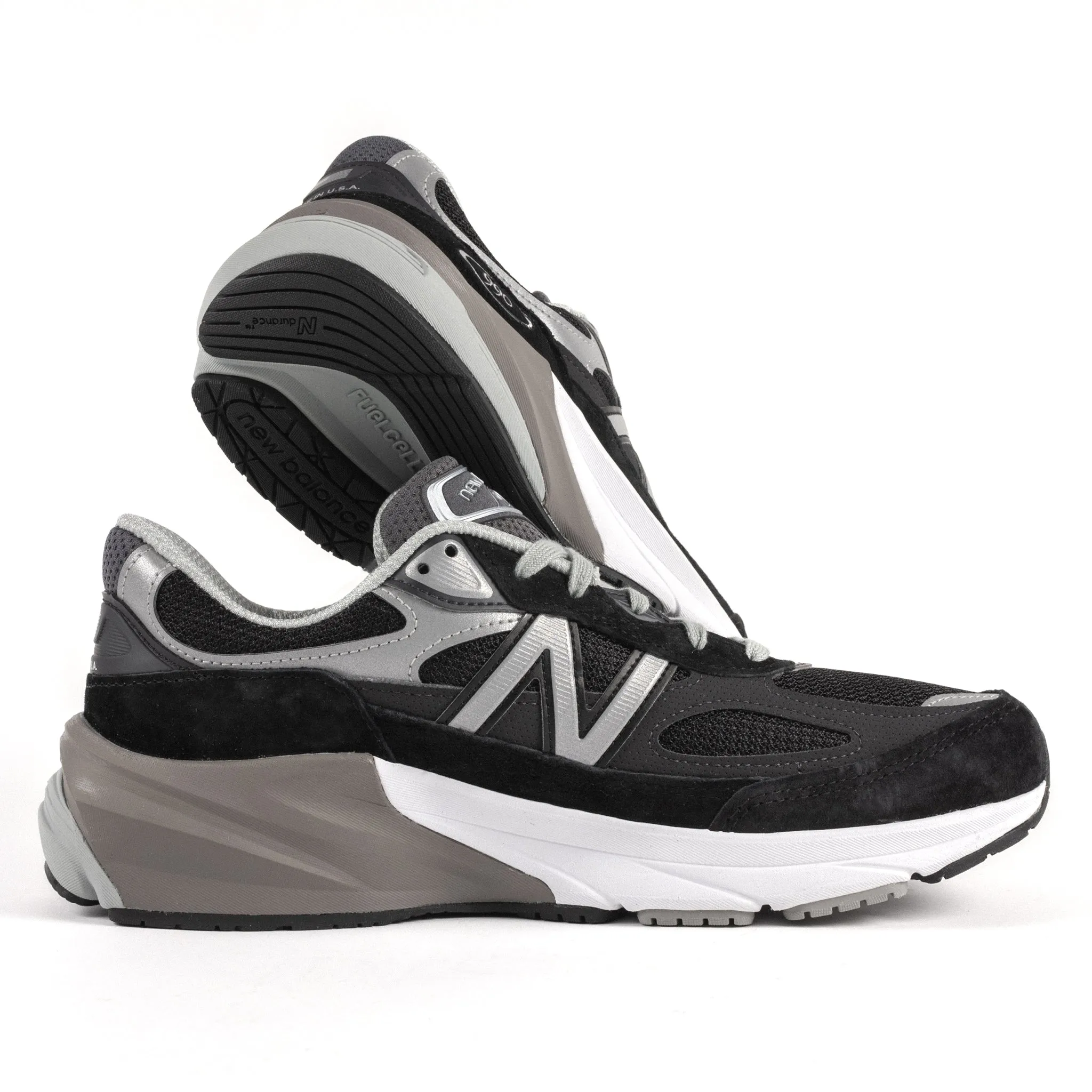 THE 990 V6 - BLACK - SUEDE