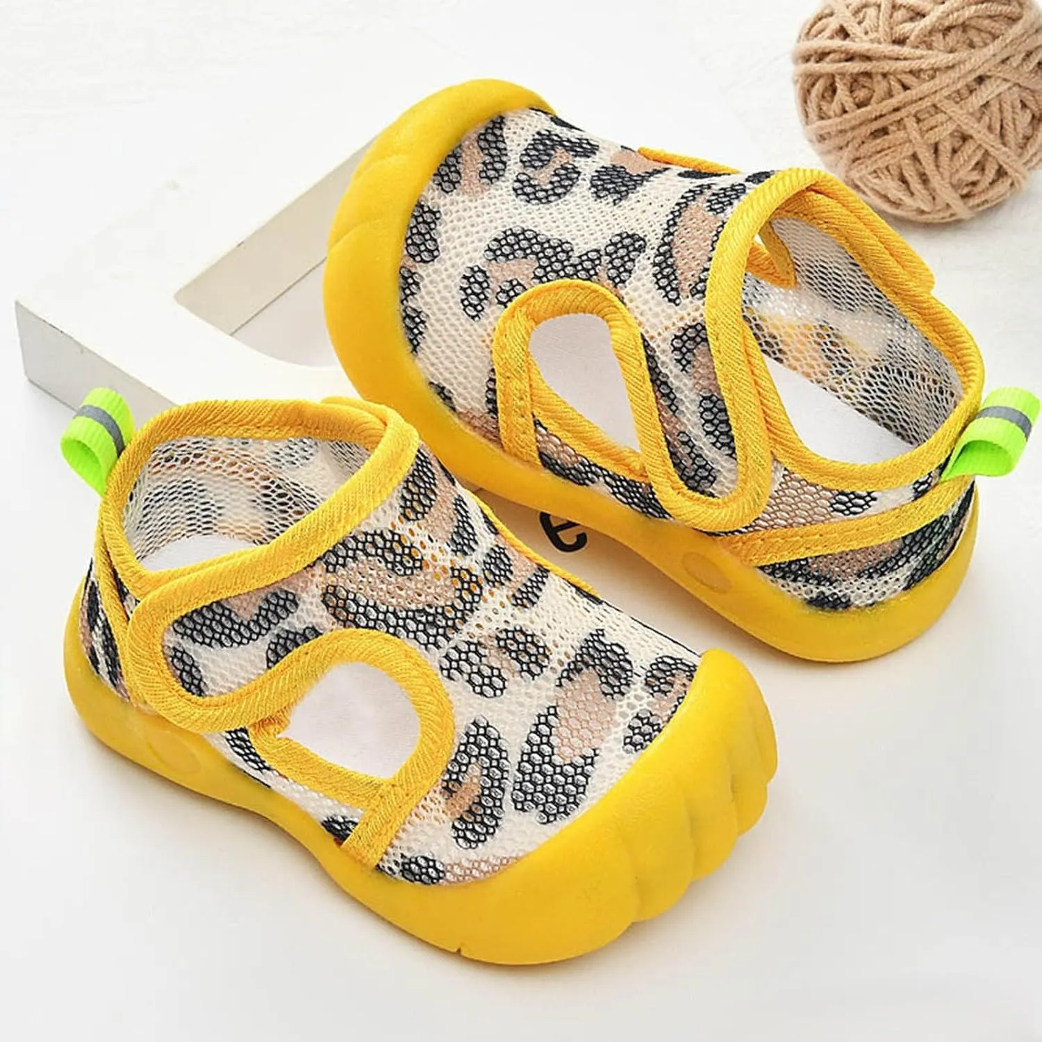Toddler Water Shoes Barefoot Water Shoes for Kids Baby Socks Support Breathable Baby Boys Sandals Girls Running Sneakers