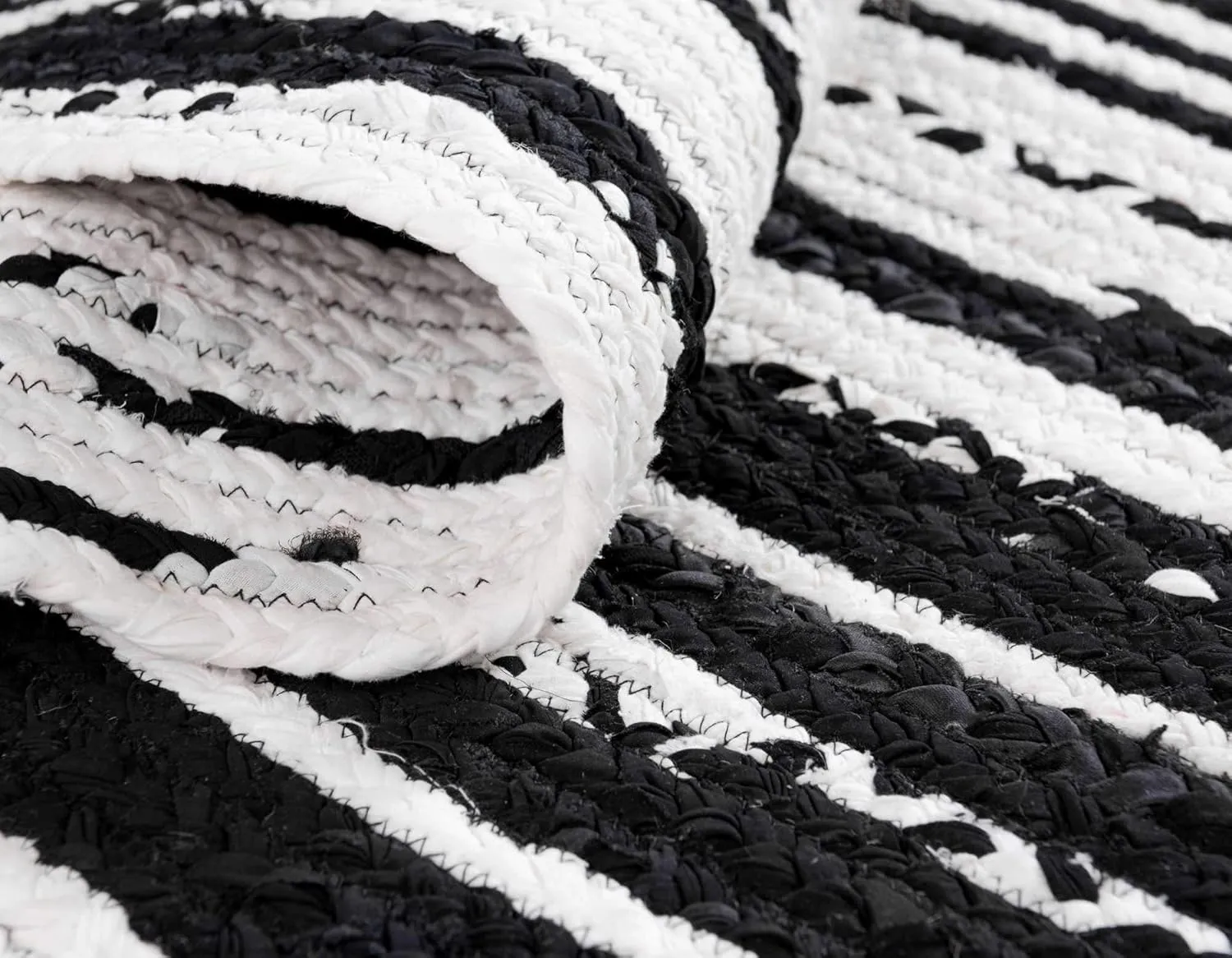 Unique Loom Braided Chindi Collection Casual Modern Black Runner Rug (2' 6 x 6' 0)