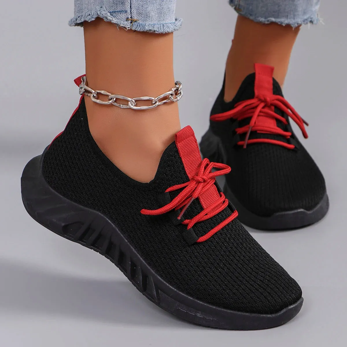 women's breathable running shoe