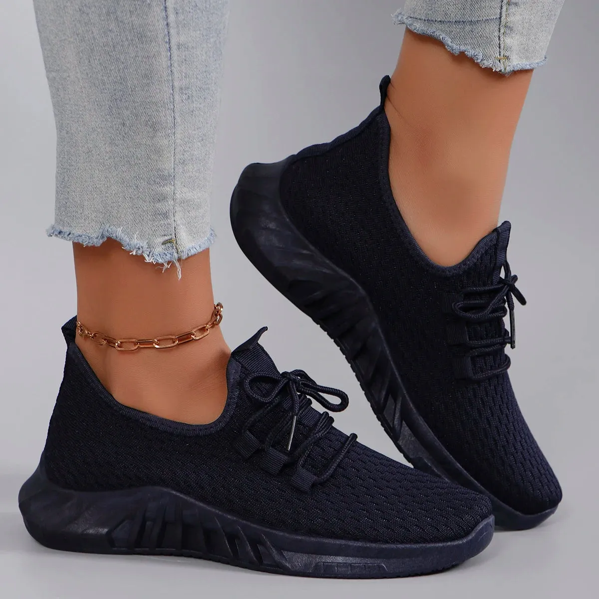 women's breathable running shoe