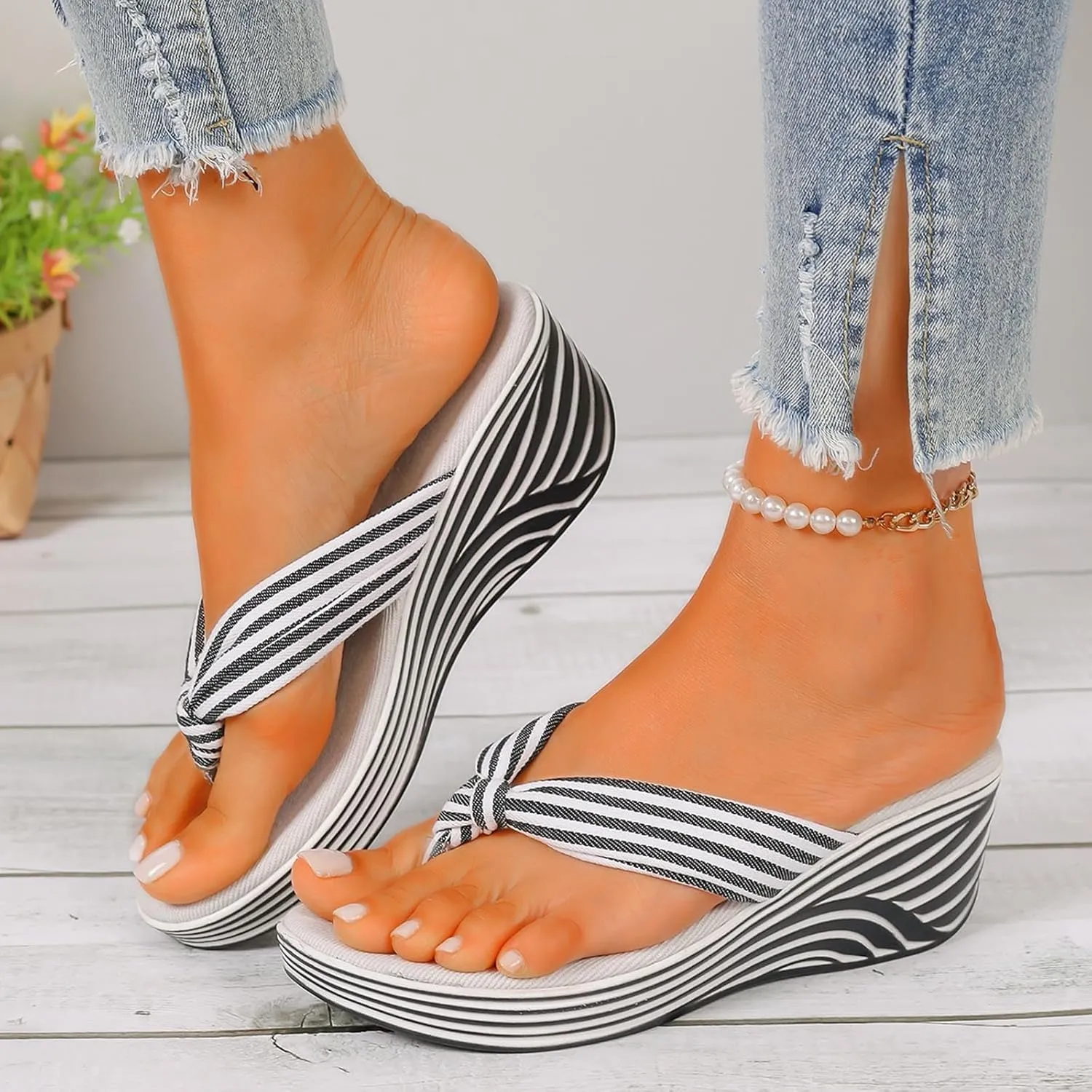 Womens Dressy Wedge Flip Flops Striped Clip Toe Sandals Summer Beach Walking Slippers Arch Support Low Wedges Thong Sandal